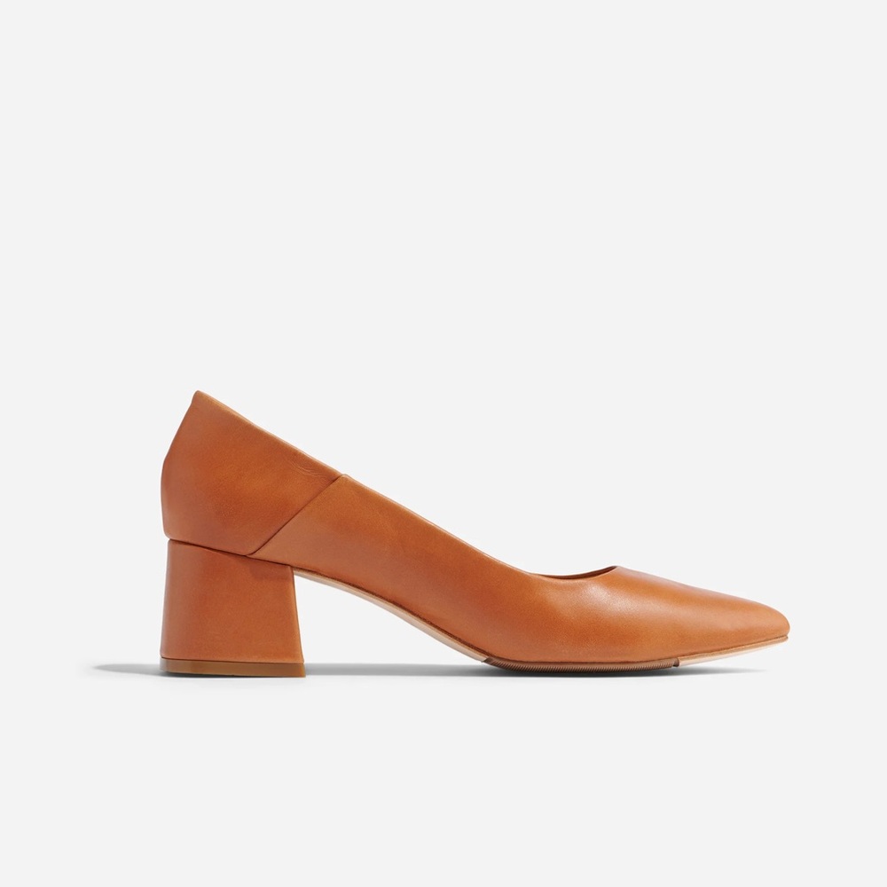 Nisolo Tan Block Heel Pumps - Picture 2 of 12